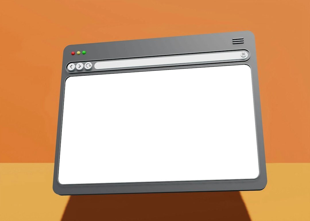 Navegador Google Chrome con varias pestañas abiertas en la pantalla de una laptop